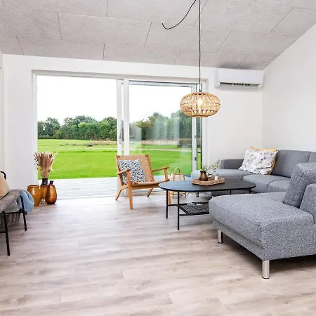 8 Person In Holiday home