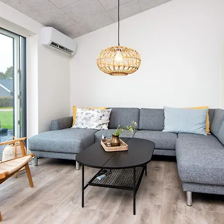 Semesterbostad 8 Person In Ansager